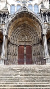 Chartres - south portal - central bay
