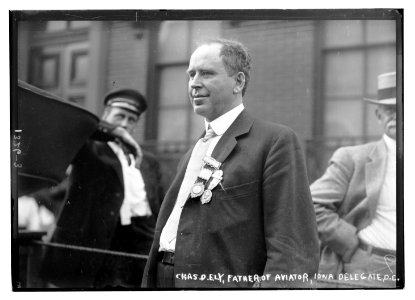 Chas. D. Ely, father of aviator, Iowa delegate LCCN2014687027