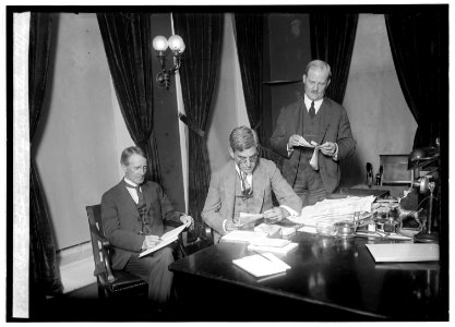 Chas. E. Hand, Christian E.W. Twithers, 11-8-22 LCCN2016846862