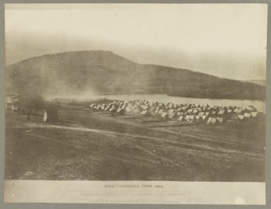Chattanooga, Tenn. 1864. Lookout Mountain, from near the rolling mill, looking southwest, camp of the Engineer's Brigade, Army of the Cumberland LCCN2012648046