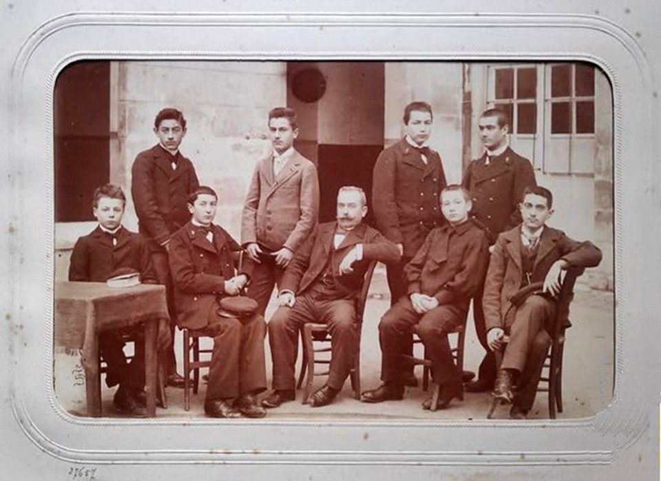 Chaumont, lycée de Chaumont, album 10 (J David, 1900-01)