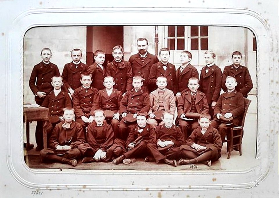 Chaumont, lycée de Chaumont, album 26 (J David, 1900-01)