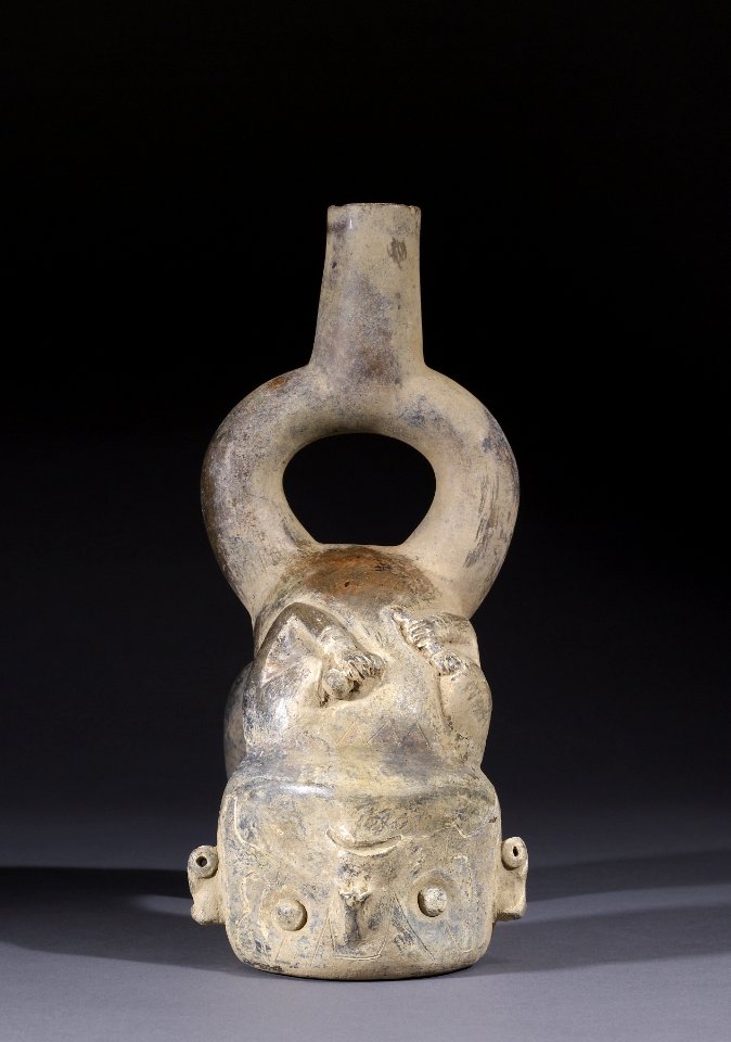 Chavín - Acrobat Effigy Stirrup Spout Vessel - Walters 20091211