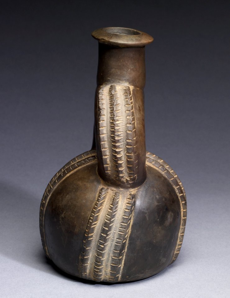Chavín - Stirrup Vessel - Walters 482848 - Side