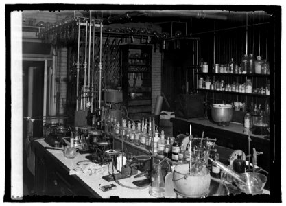 Chemical Laboratory, Dilution Div., Bureau of Agrl. Chemistry Dept. LCCN2016822084
