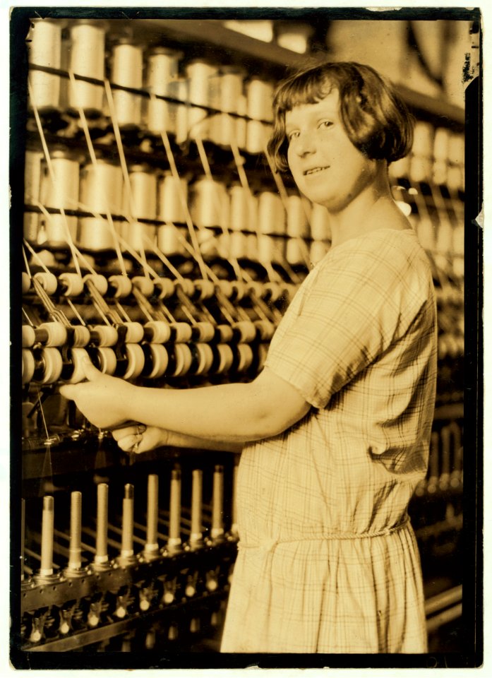 Cheney Silk Mills. Favorable working conditions. LOC nclc.03128