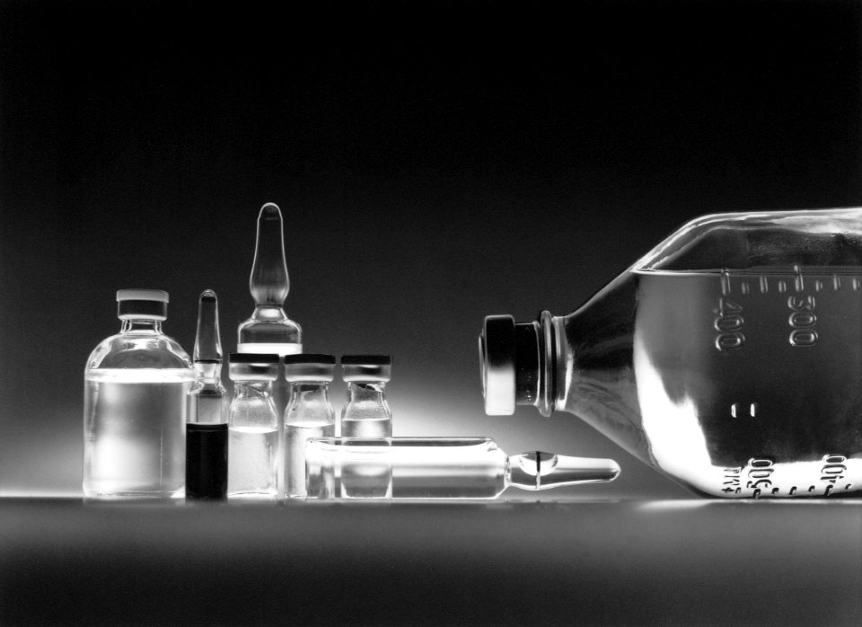 Chemotherapy vials (4)