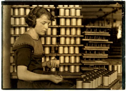 Cheney Silk Mills. Favorable working conditions. LOC nclc.03143