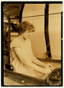 Cheney Silk Mills. Favorable working conditions. LOC nclc.03156
