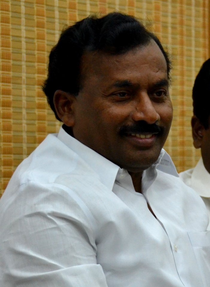Chennai Sister City Mayor Julian Castro met with Chennai Corporation Mayor Saidai Duraiswami in Chennai (cropped)