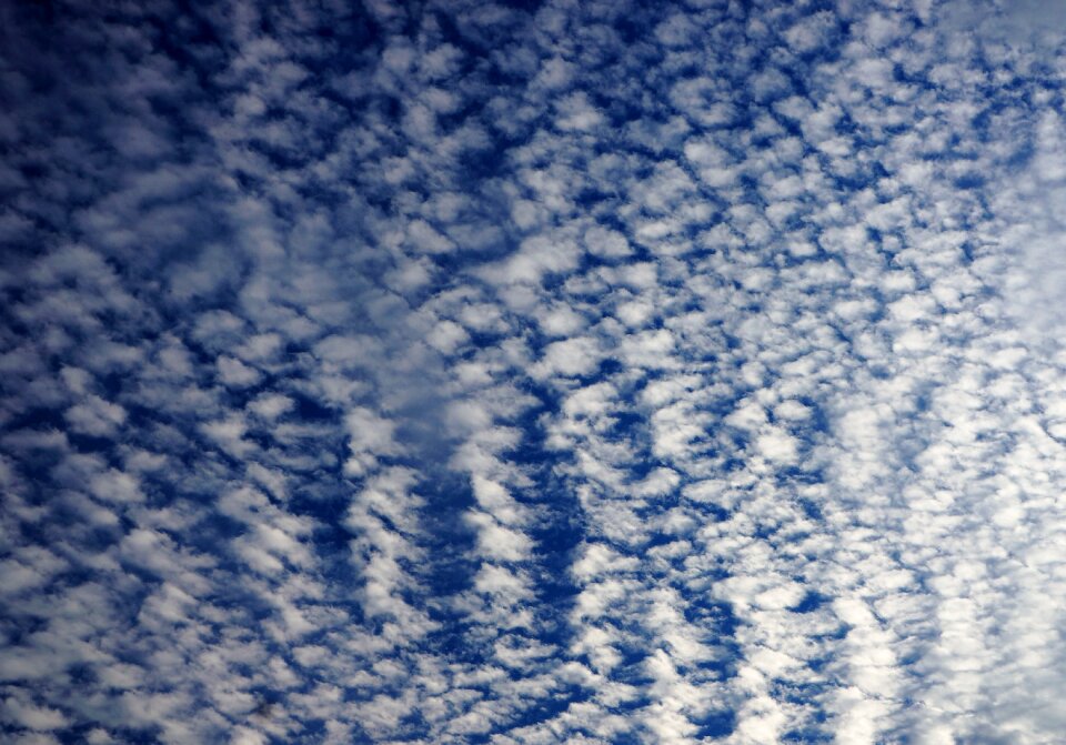 High sky ceiling airy