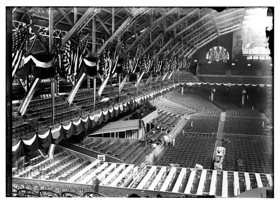 Chicago - Coliseum (interior) LCCN2014690568