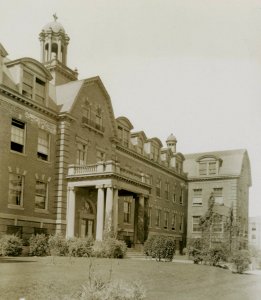Chicago Ephphetha School for the Deaf, Chicago, early 20th century (NBY 631)