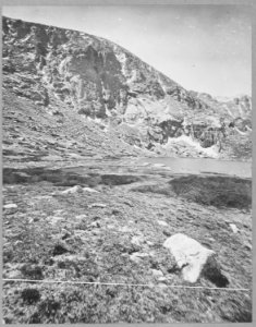 Chicago Lakes, Mount Rosalie - NARA - 517500