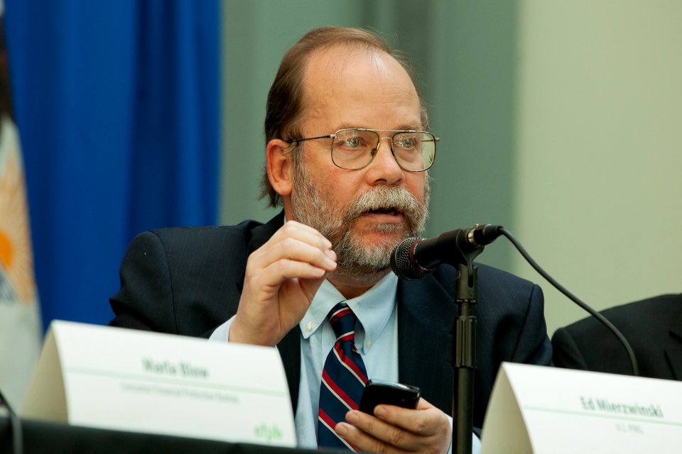 Chicago, IL- Field Hearing on Credit Cards (10209147334)