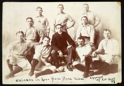 Chicago in door base ball team LCCN89712595