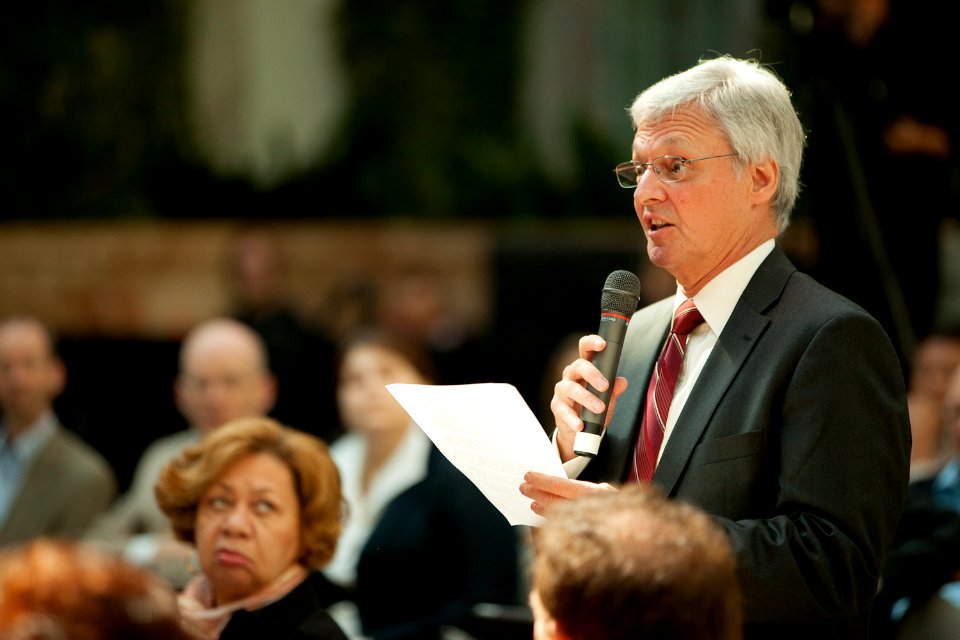 Chicago, IL- Field Hearing on Credit Cards (10209350923)