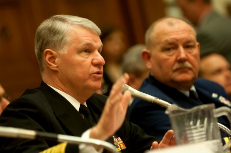 Chief of Naval Operations 071213-N-FI224-190