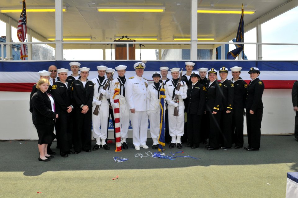 Chief of Naval Operations 110507-N-ZB612-209