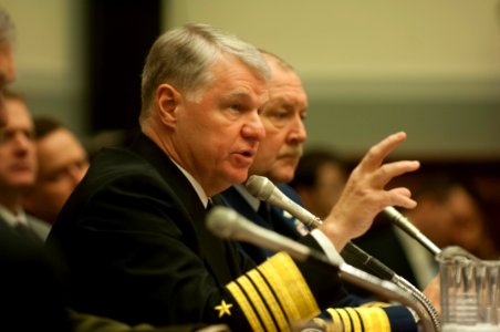 Chief of Naval Operations 071213-N-FI224-183