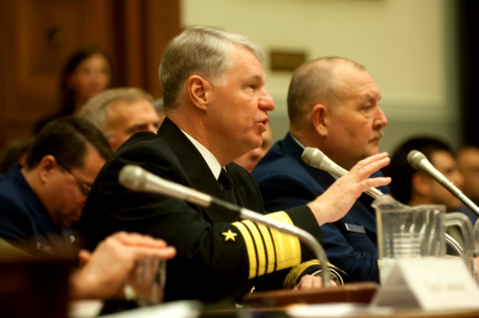 Chief of Naval Operations 071213-N-FI224-161