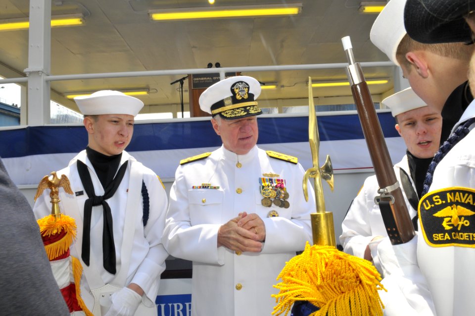 Chief of Naval Operations 110507-N-ZB612-204