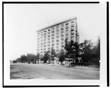 Commerce Department building, Washington, D.C. LCCN2001698174