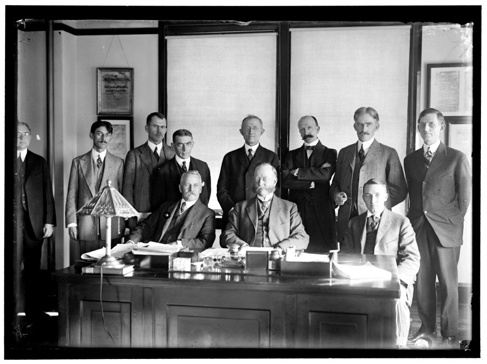 COMMERCIAL ATTACHES- ALBERT H. BALDWIN, TO LONDON; V.L. HAVENS, TO SANTIAGO, CHILE; ERWIN W. THOMPSON, TO BERLIN; A.I. HARRINGTON, TO LIMA, PERU; DR.ALBERT HALE, TO BUENOS AIRES, ARGENITNA; LCCN2016865849