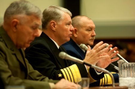 Chief of Naval Operations 071213-N-FI224-170