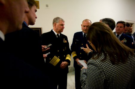 Chief of Naval Operations 071213-N-FI224-207