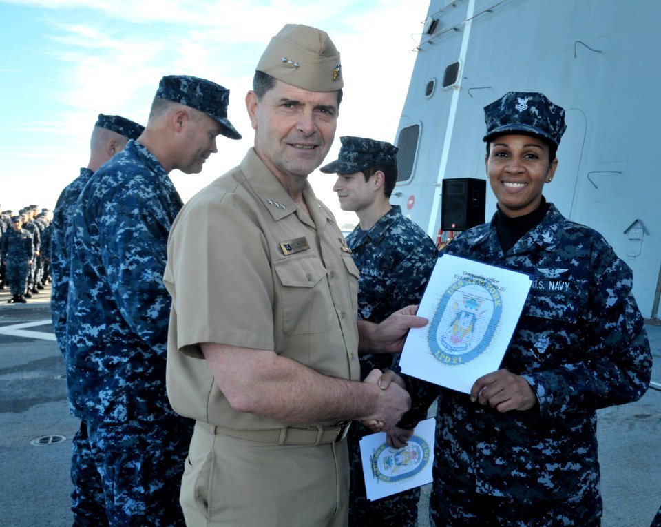 Chief of naval personnel visits USS New York 140117-N-GC472-128