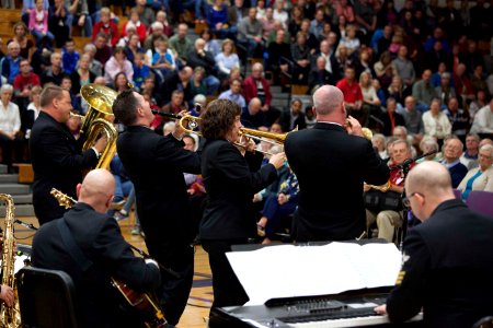 Commodores tour (22128296744)