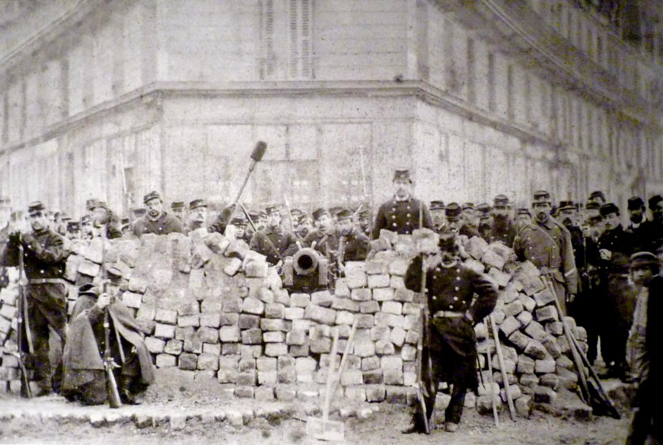 Commune de Paris barricade boulevard Voltaire