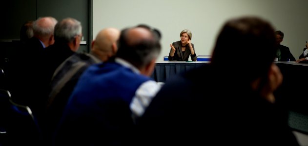 Community Banks Roundtable (5568999882)