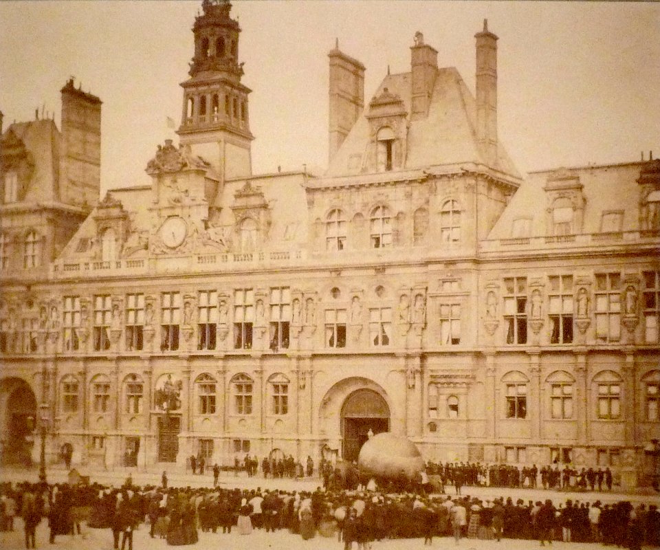 Commune de Paris dernier ballon partant de Paris