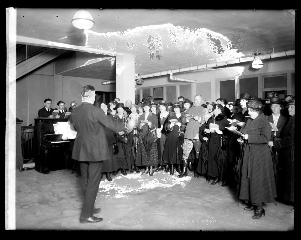 Community Service Community Chorus LCCN2016851854