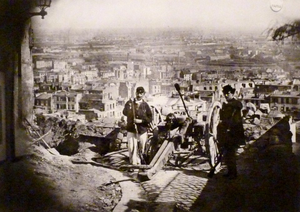 Commune de Paris barricade sur la butte Montmartre