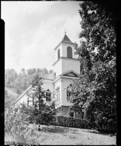 Community church, Methodist in denomination. Inland Steel Company, Wheelwright - NARA - 541423