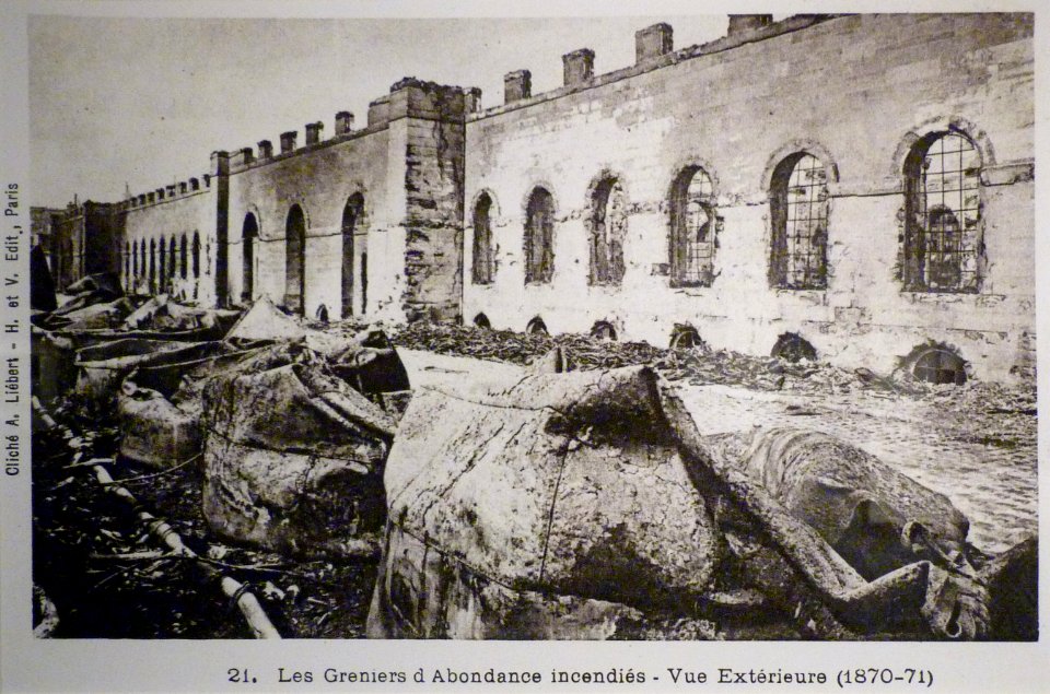 Commune de Paris greniers d'abondance ext