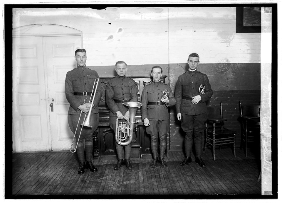 Community Music Assn. group LCCN2016847065