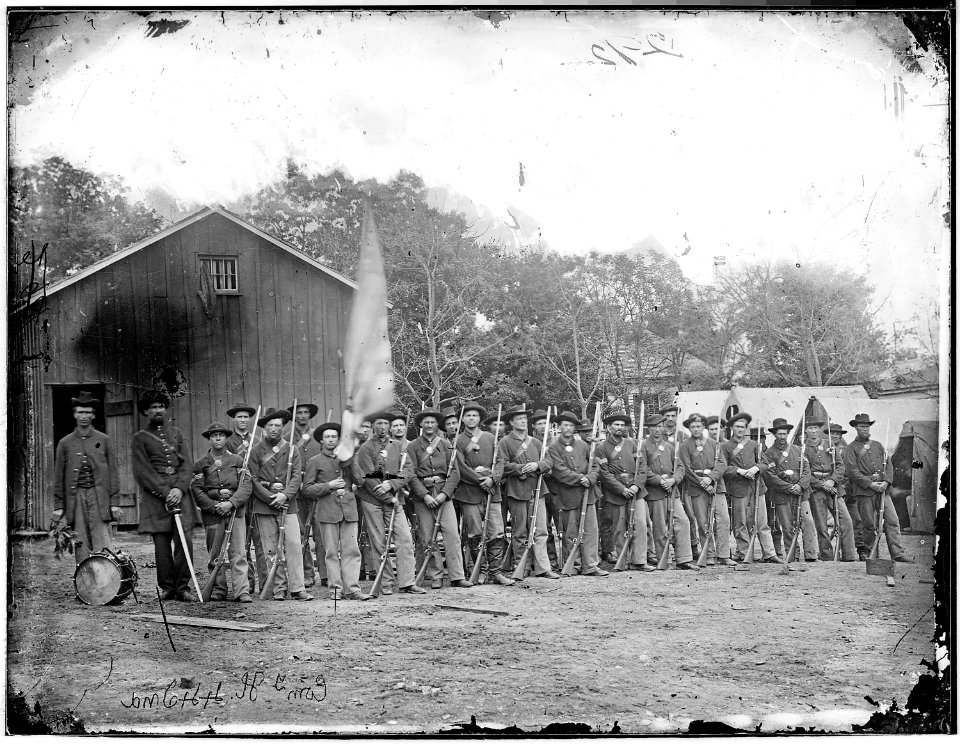 Company H, 44th Indiana Infantry - NARA - 524711