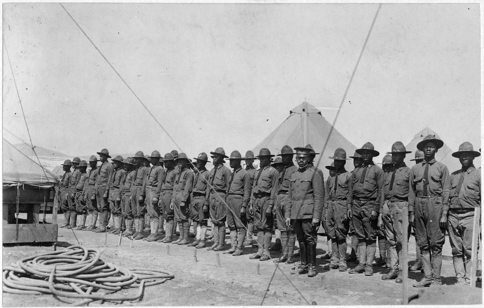 Company of (African American) troops that make up labor battalion, Governor's Island, New York. - NARA - 533589