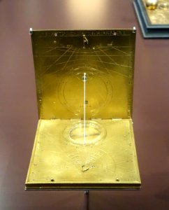 Compendium (nocturnal, vertical & horizontal sundials, compass, solar quadrant), probably Nuremberg, 1514 - Mathematisch-Physikalischer Salon, Dresden - DSC08023 photo