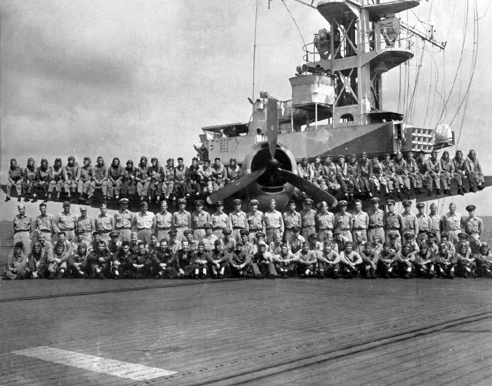 Composite Squadron 85 crewmembers aboard USS Lunga Point (CVE-94), in May 1945