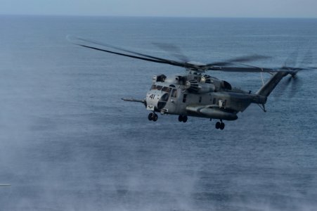 Composite Training Unit Exercise (COMPTUEX) 131205-N-BD629-088