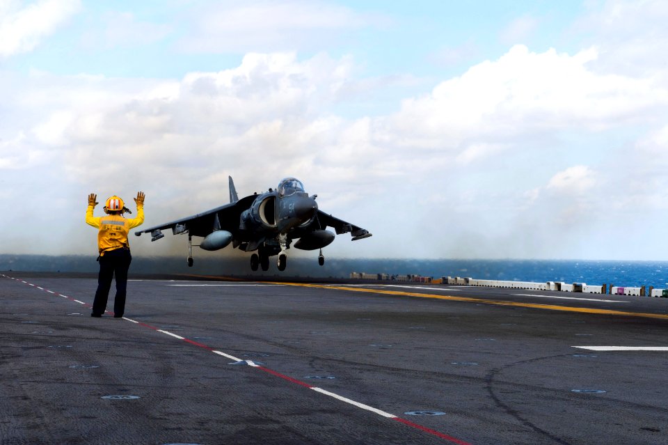 Composite Training Unit Exercise 141014-N-KD168-033