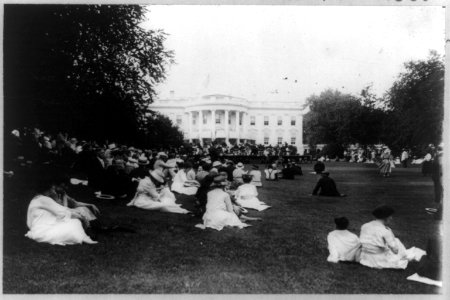 Concert by the U.S. Marine Band on the White House grounds, Washington, D.C., July 16, 1921 LCCN93513193