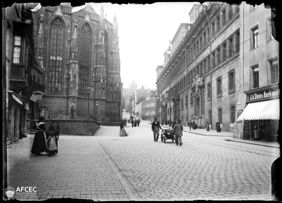 Concorregut carrer de la ciutat de Nuremberg
