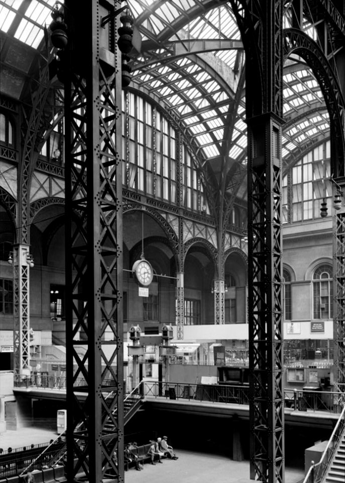CONCOURSE FROM SOUTHWEST. - Pennsylvania Station