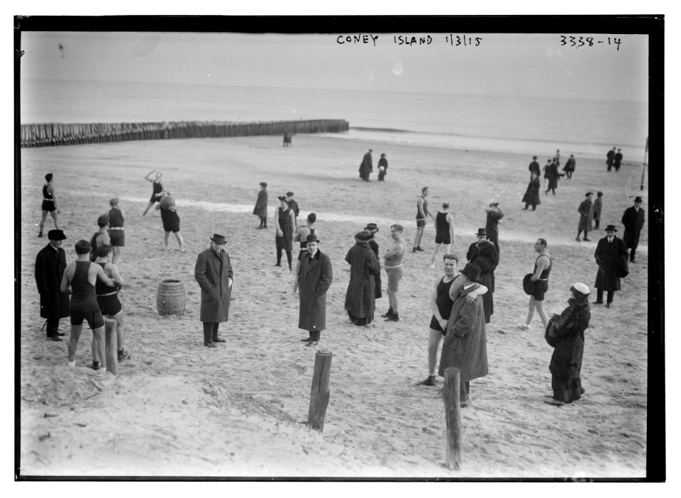 Coney Isl., 1-3-15 LCCN2014698131
